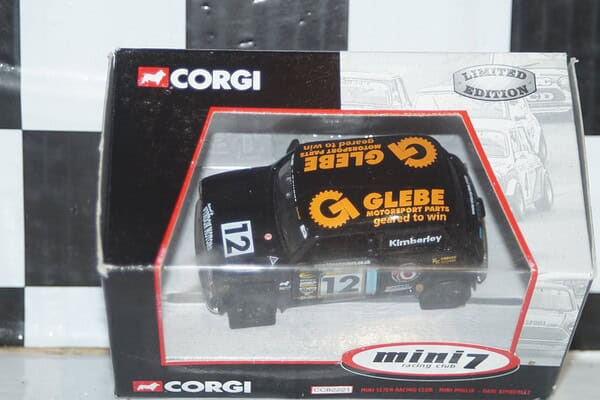 Corgi mini cc82221 se7en racing club dave kimberley 1:36 scale