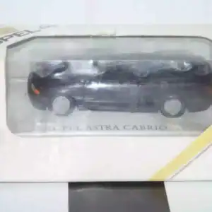 Gama opel astra f cabrio in blue 1799518 in 1:43 scale