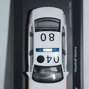 Schuco vauxhall vectra lancashire police ltd 1000 in 1:43 ref 04181