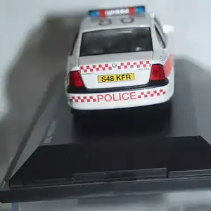 Schuco vauxhall vectra lancashire police ltd 1000 in 1:43 ref 04181