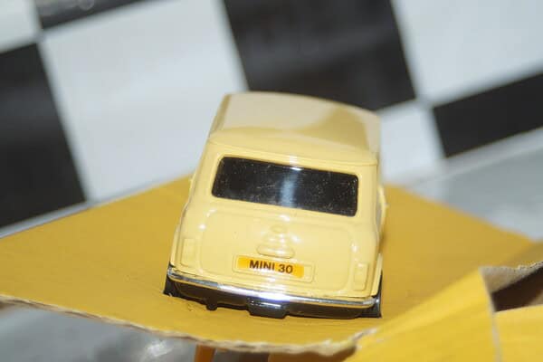 Corgi mini c330/9 city yellow 1:36 scale