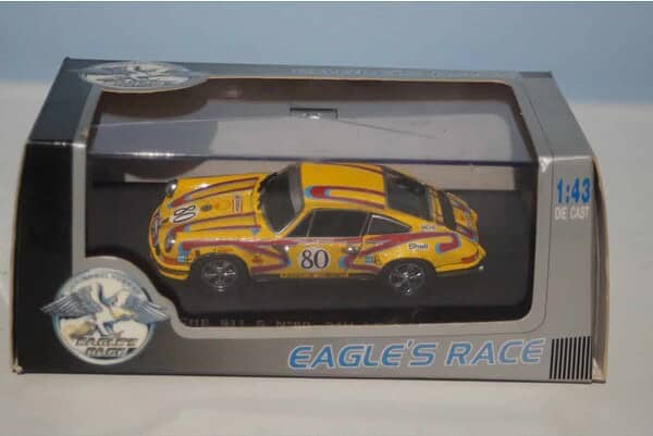 Universal hobbies dodge viper gts-r le mans 360800 in 1:43