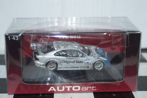 Autoart mercedes benz clk dtm t.jager 1:43 60137