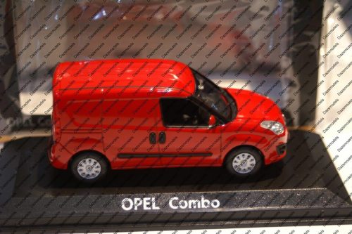 NorevOpelComboVanRed:scaleDiecast