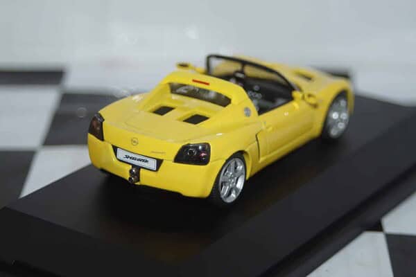 Schuco opel speedster yellow 1:43 scale 9121874