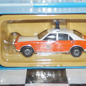Vanguards ford consul 3000 gt lancashire police va55000 white 1:43 scale