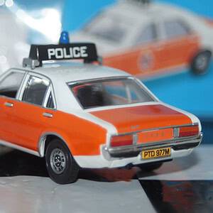 Vanguards ford consul 3000 gt lancashire police va55000 white 1:43 scale
