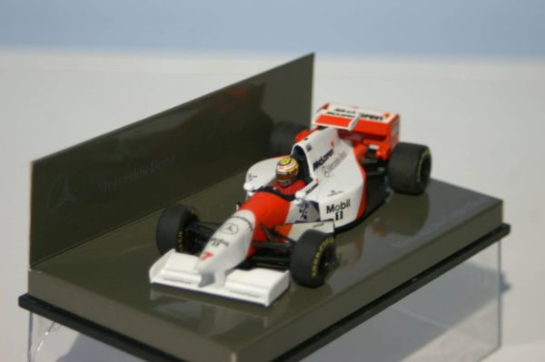 Minichamps f1 mclaren mp4/10 mark brundell 1995 1:43 mercedes box (530 954307)