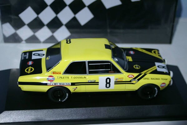 Minichamps opel commodore a steinmetz 24h spa 1970 in 1:18 704608