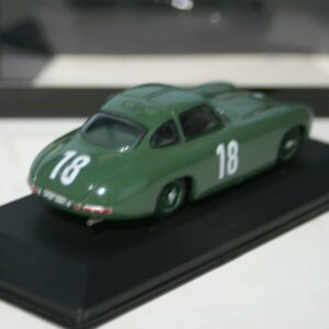 Max models mercedes 300sl k.kling 1952 no18 in green 1/43 ref 3313