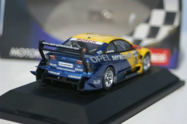 Schuco opel astra v8 coupe opel service 2003 j.winklehock diecast ltd 04885 1:43