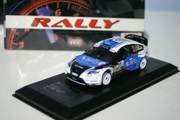 Ixo diecast club ford focus rs wrc belgium 2013 f.loix 1/43 diecast atlas