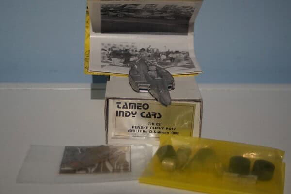 Tameo indy cars penske chevy pc17 1988 kit 1:43 tik02