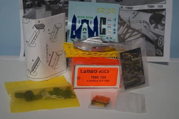 Tameo kits benetton s.africa g.p.1992 kit 1:43 tmk 155