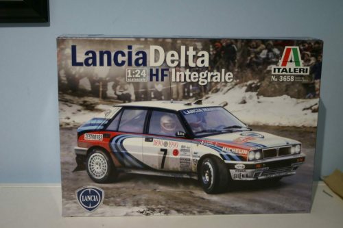 Italeri lancia delta hf integrale monte 1990 d.auriol 1:24 model kit