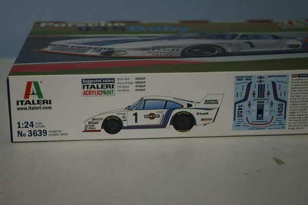 Italeri porsche 935 baby 3639 1:24 model kit