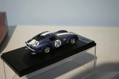 BBRModelsFerrariGTOHSebringPenkse Pabst:BBRE