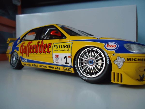 Otto peugeot 406 super tourenwagen cup 1:18 scale ot324