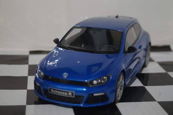 Renault Clio Maxi Presentation OTTO 1:18 Scale OT822