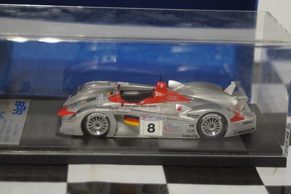 Bbr models audi r8r team joest 24h le mans 2000 car no 8 winner 1:43 bg211