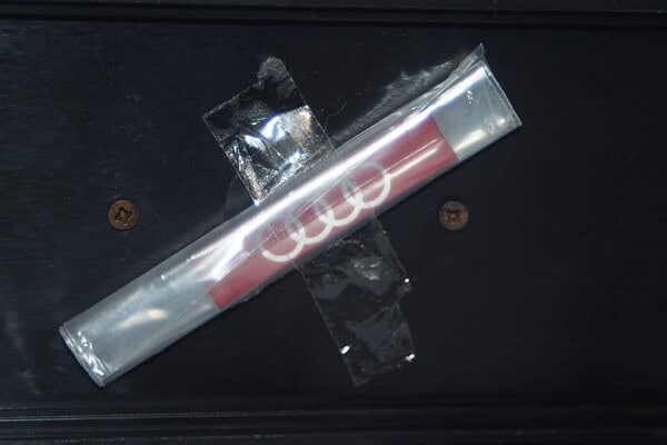 Bbr models audi r8r team joest 24h le mans 2000 car no 8 winner 1:43 bg211