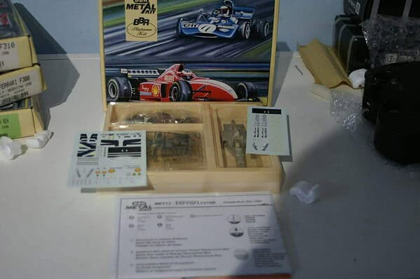 Bbr metal kit tyrrell yamaha 024 g.p. brasile 1996 kit 1:43 met 64