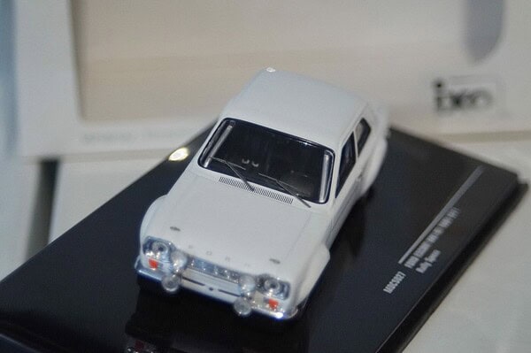 Ixo ford escort mk1 rs 1600 1971 rally spec white mdcs027 1:43 diecast