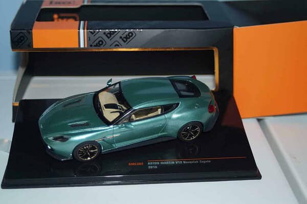 Ixo aston martin v12 vantage zagato, 1:43 moc302