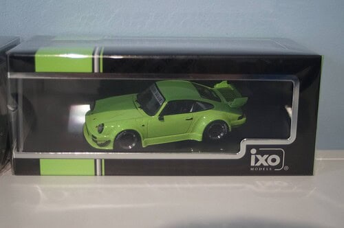 Ixo porsche 911 rwb 930 hell green moc208 1:43