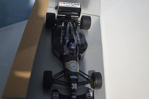 Pauls model art  sauber mercedes c13 f1  h. h. frentzen 180 940230 1:18th
