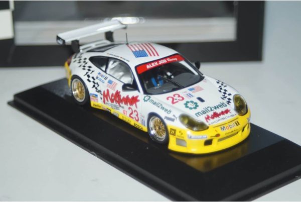 Minichamps porsche 911 gt3 rs sebring 2003 400 036923