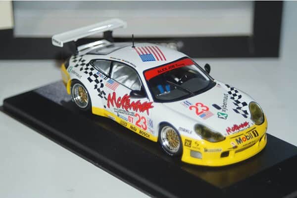 Minichamps porsche 911 gt3 rs sebring 2003 400 036923