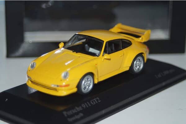 Minichamps porsche 911 gt2 1995 yellow 430 065004