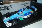 Minichamps Benetton Playlife A.Wurz B199 1:18