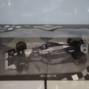 Pauls model art  sauber mercedes c13 f1  h. h. frentzen 180 940230 1:18th