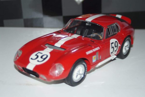 Exoto racing legends cobra daytona coupe #15 1:18