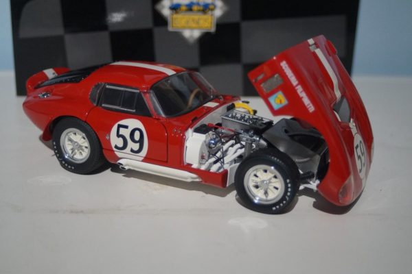 Exoto racing legends cobra daytona coupe #15 1:18