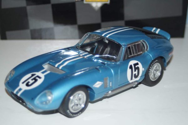 Exoto racing legends cobra daytona coupe #15 1:18