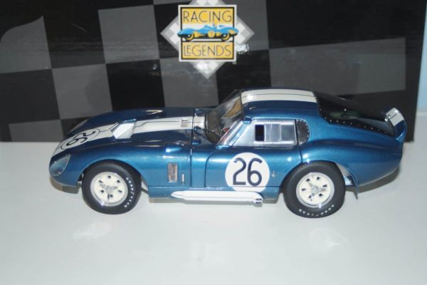 Exoto racing legends cobra daytona coupe 1965 reims #26 1:18