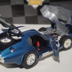 Exoto racing legends cobra daytona coupe 1965 reims #26 1:18