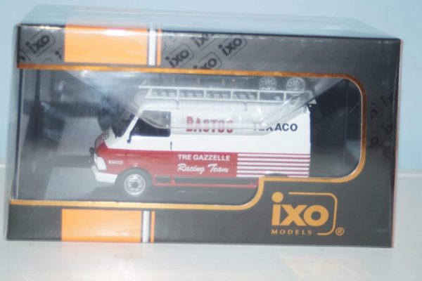 Ixo fiat 242 1986 bastos texaco team service van 1:43 rac292x