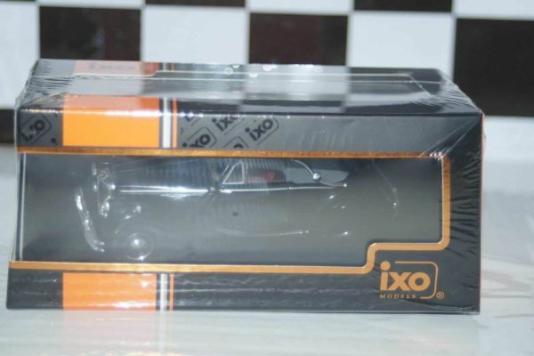Ixo jaguar mkv 3.5 litre cabrio 1950 black clc287 diecast 1:43