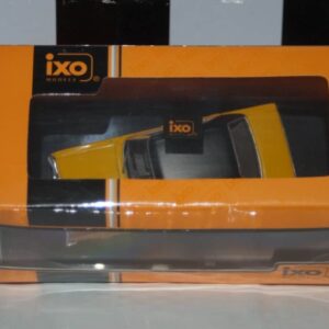 IxoVolkswagenGolfMkCabrioRedCLCNDiecast: