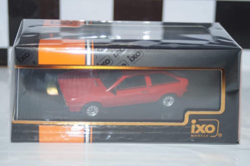 Ixo Volkswagen Golf Mk1  Cabrio 1981 Red CLC353N Diecast 1:43