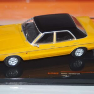 IxoVolkswagenGolfMkCabrioRedCLCNDiecast: