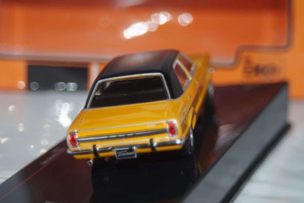 IxoVolkswagenGolfMkCabrioRedCLCNDiecast:
