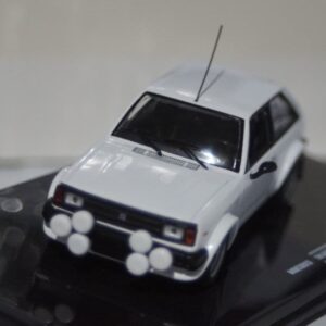 Ixo Volkswagen Golf Mk1 Cabrio 1981 Red CLC353N Diecast 1:43