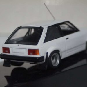 Ixo Volkswagen Golf Mk1 Cabrio 1981 Red CLC353N Diecast 1:43