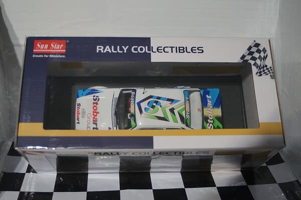 Sunstar ford escort mk2 rs1800 roger.albert.clark rally 2008 4852 1:18 scale