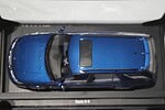 Dna collectibles saab 9-5 sportcombi aero red 1:18 dna000073 resin